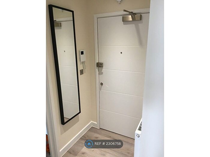 1 Bedroom Flat To Rent In Jenga House, Wealdstone, Harrow, HA3