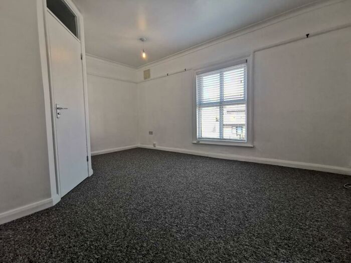 2 Bedroom House To Rent In Waterloo Road, Norwich, NR3