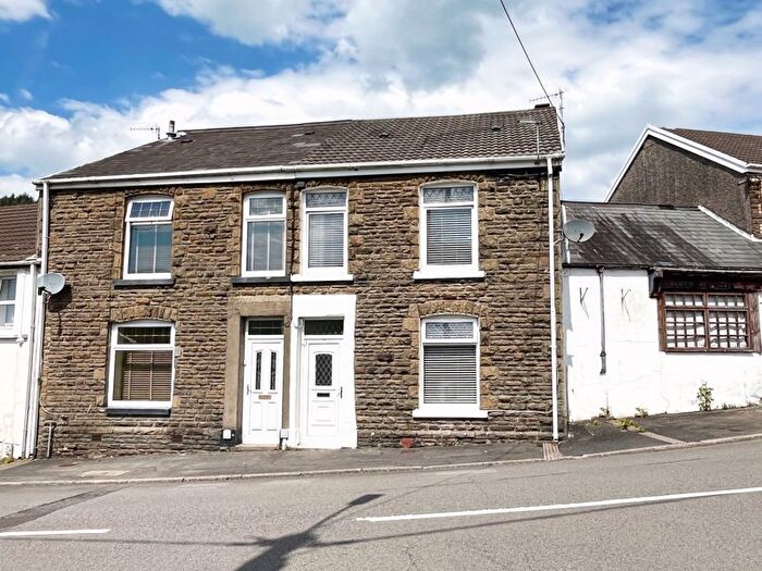 2 Bedroom End Of Terrace House For Sale In Tonclwyda, Clyne, Neath, SA11