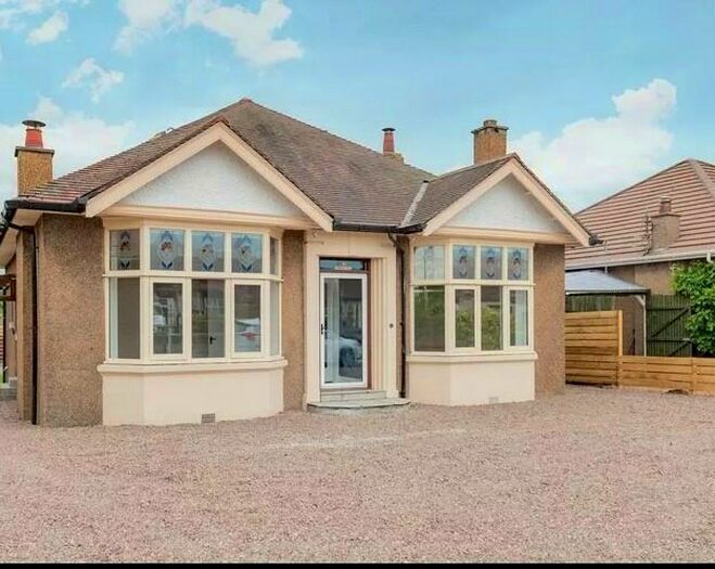 5 Bedroom Detached House To Rent In Stirling Road, Larbert, FK5