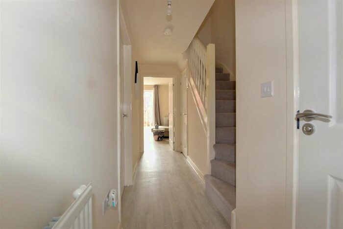 3 Bedroom End Of Terrace House For Sale In Old Market Road, Bridgwater, TA6