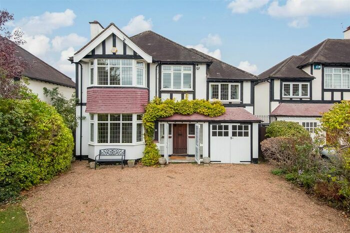 4 Bedroom Detached House To Rent In Top Park, Park Langley, Beckenham, BR3