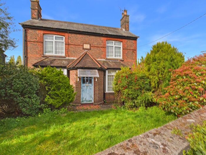 3 Bedroom Detached House For Sale In Whitepit Lane, Flackwell Heath, High Wycombe, Buckinghamshire, HP10