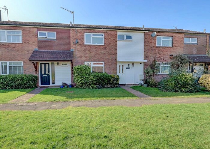 3 Bedroom Terraced House For Sale In Copners Drive, Holmer Green, High Wycombe, Buckinghamshire, HP15