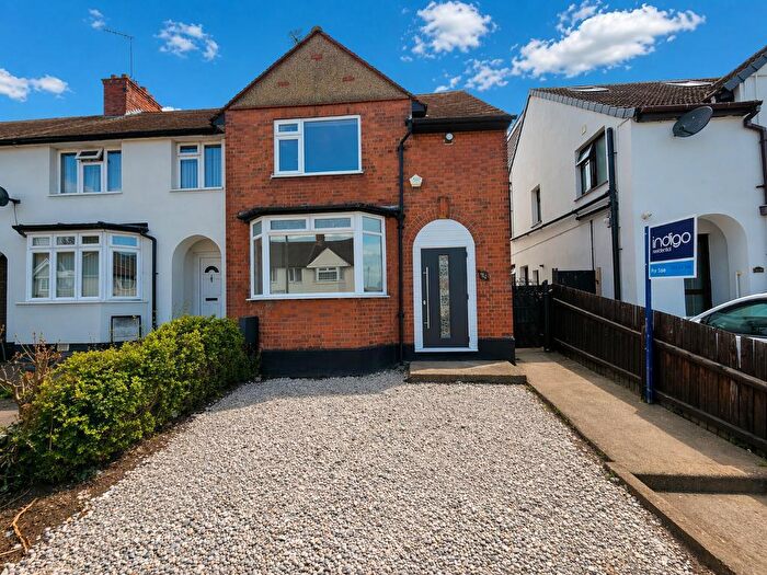 3 Bedroom End Of Terrace House For Sale In Kingsway, Luton, Bedfordshire, LU1