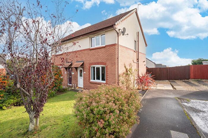 3 Bedroom Semi-Detached House For Sale In Strathallan Drive, Kirkcaldy, KY2