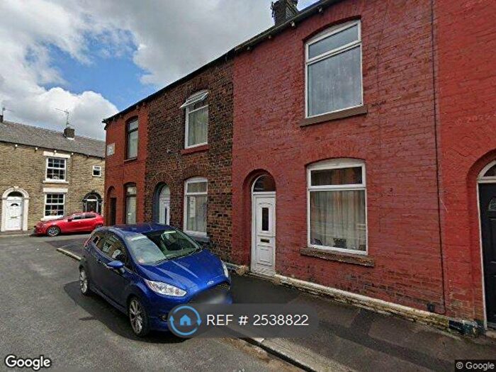 2 Bedroom Terraced House To Rent In Oxford Street, Shaw, Oldham, OL2