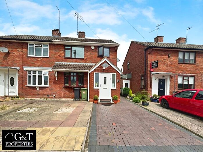 3 Bedroom Semi-Detached House For Sale In Consort Crescent, Brierley Hill, DY5
