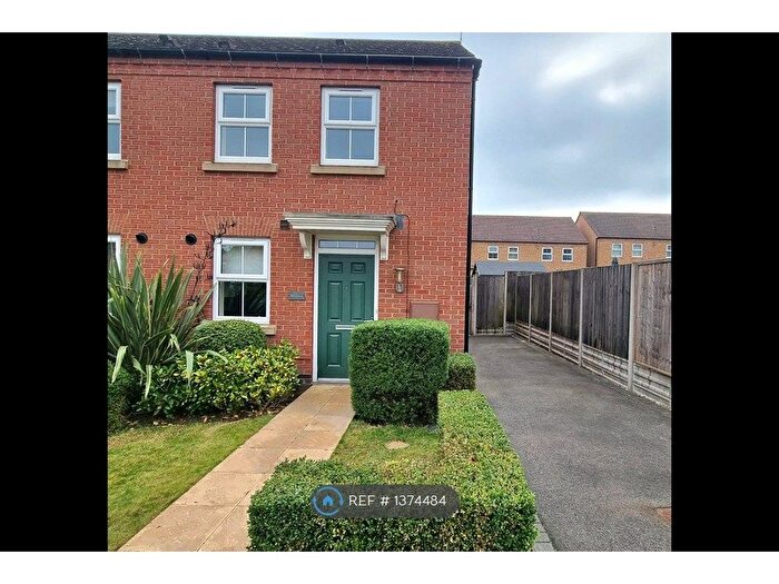 2 Bedroom Semi-Detached House To Rent In Cox Meadow Road, Leicester, LE3