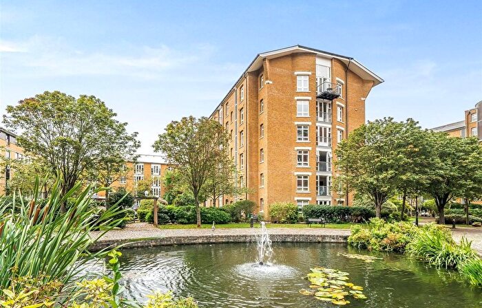 1 Bedroom Flat For Sale In Fairfield Road, Bow Quarter, E3