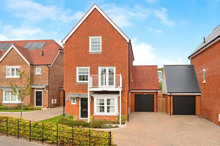 5 Bedroom Detached House For Sale In Duncalf Road, Tunbridge Wells, TN2
