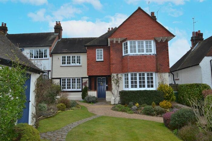 4 Bedroom Semi-Detached House To Rent In Christchurch Crescent, Radlett, WD7