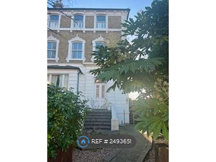 1 Bedroom Flat To Rent In Mount Ephraim Road, London, SW16