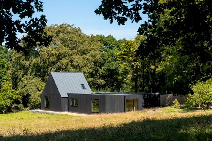 5 Bedroom Detached House For Sale In Furze Hill, New Forest, Hampshire, SP6