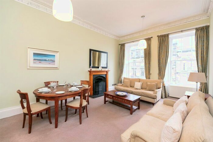 2 Bedroom Flat To Rent In Fettes Row, Edinburgh, EH3