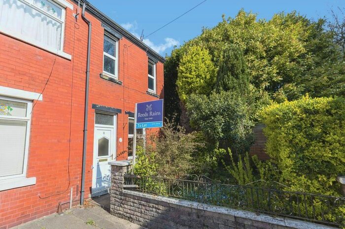 2 Bedroom End Of Terrace House To Rent In Queens Road, Walton-Le-Dale, Preston, PR5