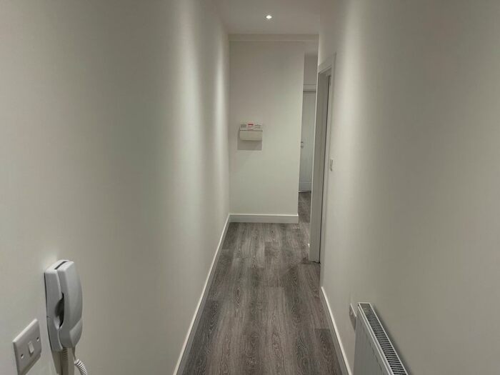 2 Bedroom Flat To Rent In Avenue Road, Rugby, CV21