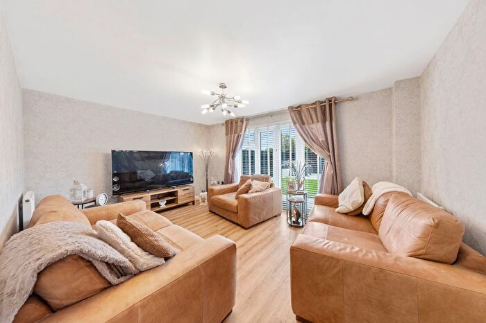4 Bedroom Detached House For Sale In Cardinal Way, Newton-Le-Willows, WA12