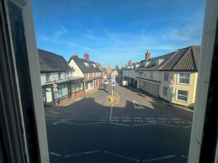 1 Bedroom Flat To Rent In Roydon Road, Diss, IP22