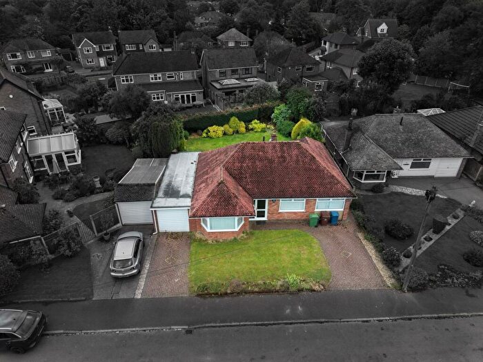 3 Bedroom Detached Bungalow For Sale In Churchill Close, Blythe Bridge, ST11