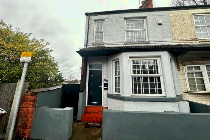 3 Bedroom Semi-Detached House To Rent In Carlton Road, Nottingham, NG3