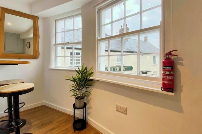 1 Bedroom Detached House For Sale In Church Stile Lane, Woodbury, Exeter, EX5