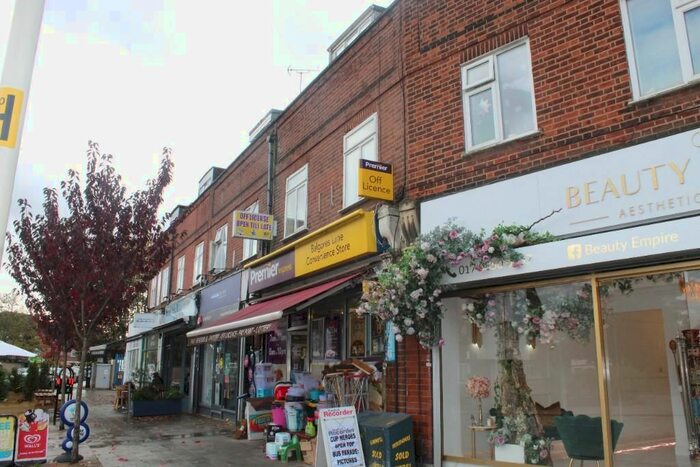 1 Bedroom Flat To Rent In Balgores Lane, Gidea Park, Essex RM2