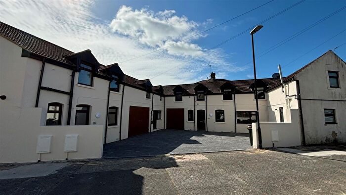 3 Bedroom Terraced House To Rent In Avenue Lane, Eastbourne, BN21
