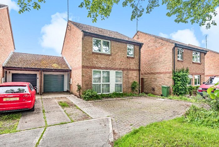 4 Bedroom Semi-Detached House To Rent In College Baths Road, Cheltenham, GL53