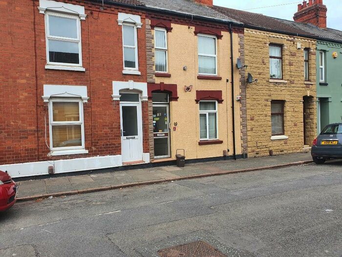 2 Bedroom Terraced House To Rent In Lincoln Road, St. James, Northampton, NN5