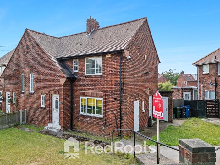 3 Bedroom Semi-Detached House For Sale In Chestnut Avenue, Carcroft, Doncaster, South Yorkshire, DN6