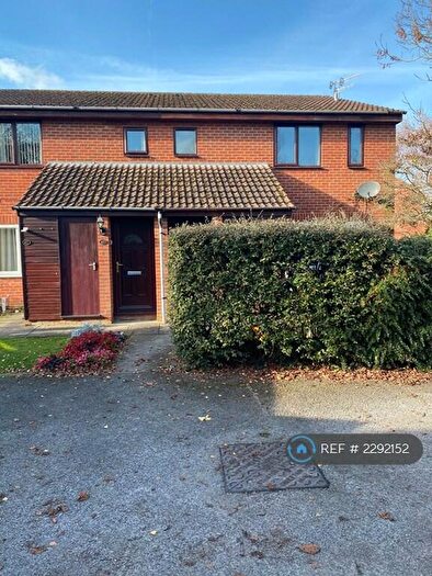 1 Bedroom Maisonette To Rent In Burnet Close, Swindon, SN2