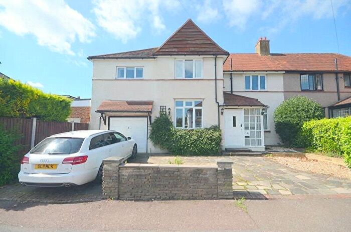 4 Bedroom Semi-Detached House To Rent In Repton Avenue, Romford, RM2
