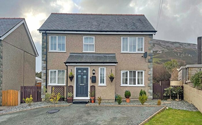 3 Bedroom Detached House For Sale In Llain Fain, Llanaelhaearn, Caernarfon, Gwynedd, LL54
