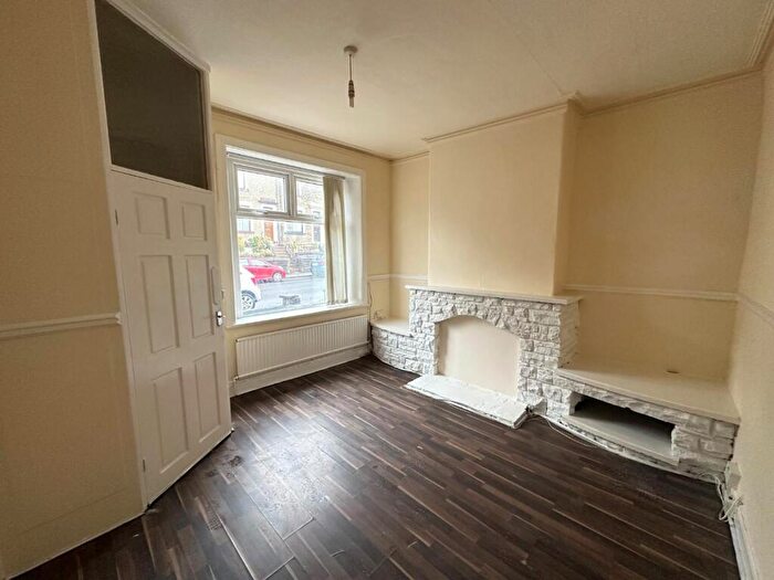 2 Bedroom Terraced House To Rent In Burnley Road, Colne, BB8