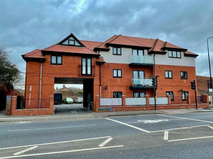 2 Bedroom Apartment To Rent In Chapel Street, Thatcham, Berkshire, RG18