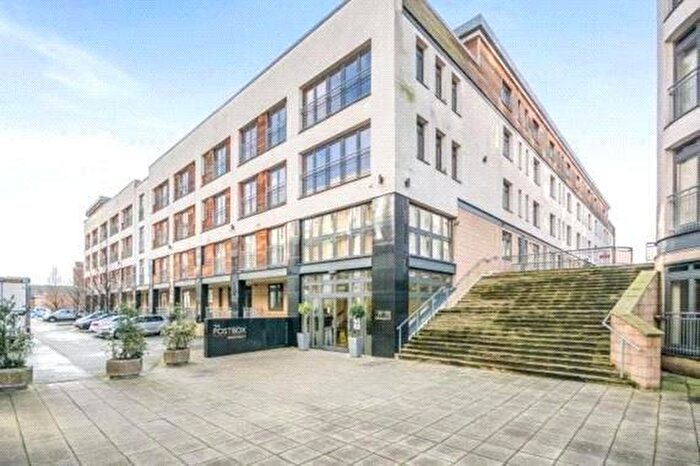 2 Bedroom Apartment For Sale In Upper Marshall Street, Birmingham, B1