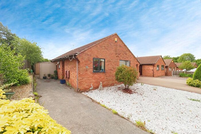 2 Bedroom Detached Bungalow For Sale In Woodminton Drive, Chellaston, Derby, DE73