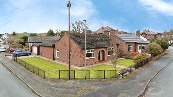 3 Bedroom Bungalow For Sale In Hallcroft Place, Grappenhall, Warrington, WA4