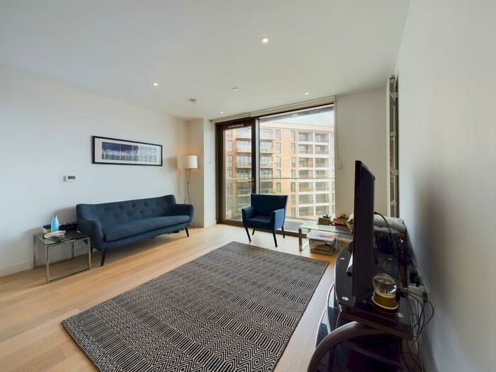 2 Bedroom Flat To Rent In Schooner Road, Royal Docks, , London &# Bed Flat, E16
