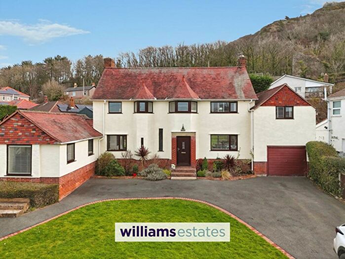 5 Bedroom Detached House For Sale In Thomas Avenue, Dyserth, LL18