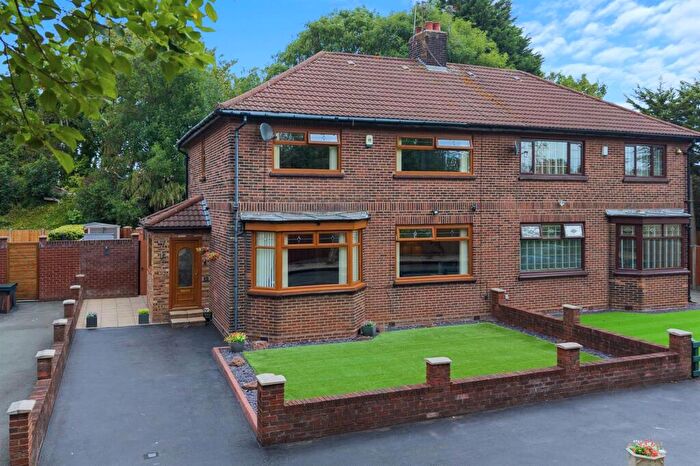 3 Bedroom Semi Detached House For Sale In Brenka Avenue, Aintree, Liverpool, L9