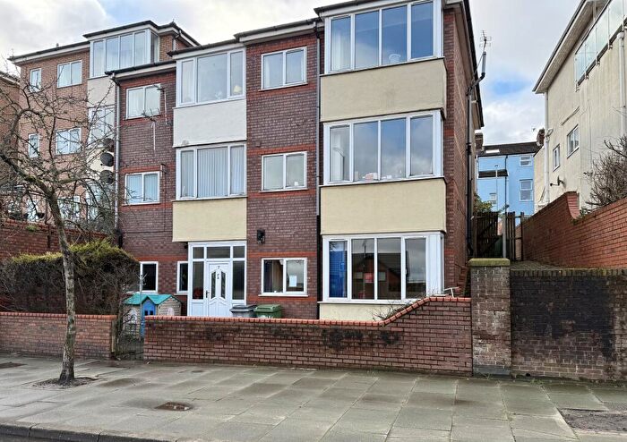 2 Bedroom Ground Maisonette For Sale In Flat, Harrington View, Seabank Road, Wallasey, CH44