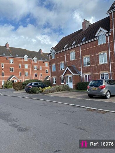 2 Bedroom Apartment To Rent In Windsor Court, Newbury, RG14