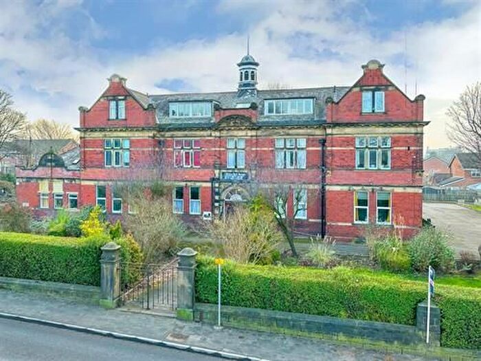 1 Bedroom Flat To Rent In Flat, Green Hill Road, Leeds, LS12