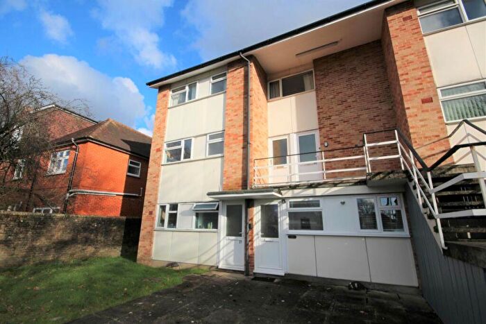 1 Bedroom Maisonette To Rent In Ringley Oak, Horsham, RH12