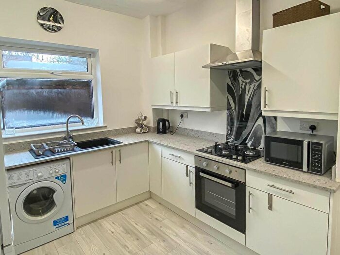 4 Bedroom Terraced House To Rent In Whitby Road, Fallowfield, Manchester, M14