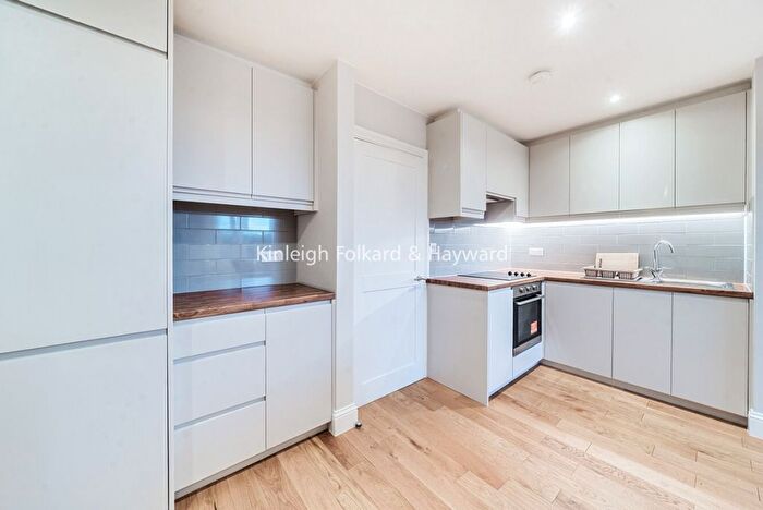 1 Bedroom Flat To Rent In Berrymead Gardens, London, W3