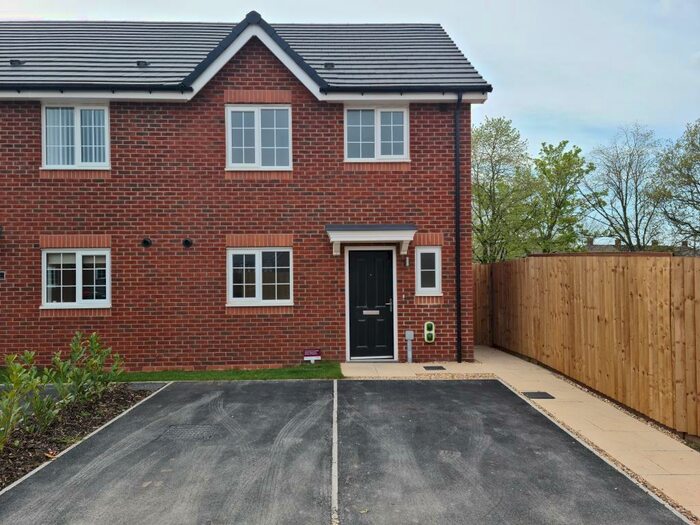 3 Bedroom House To Rent In Birch Avenue, Ellesmere Port, CH65