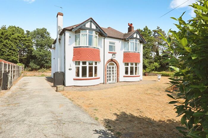 4 Bedroom Detached House For Sale In Old Epworth Road, Hatfield, Doncaster, DN7